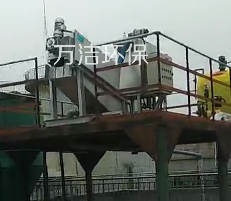 养猪废水污泥该如何用叠螺机来处理